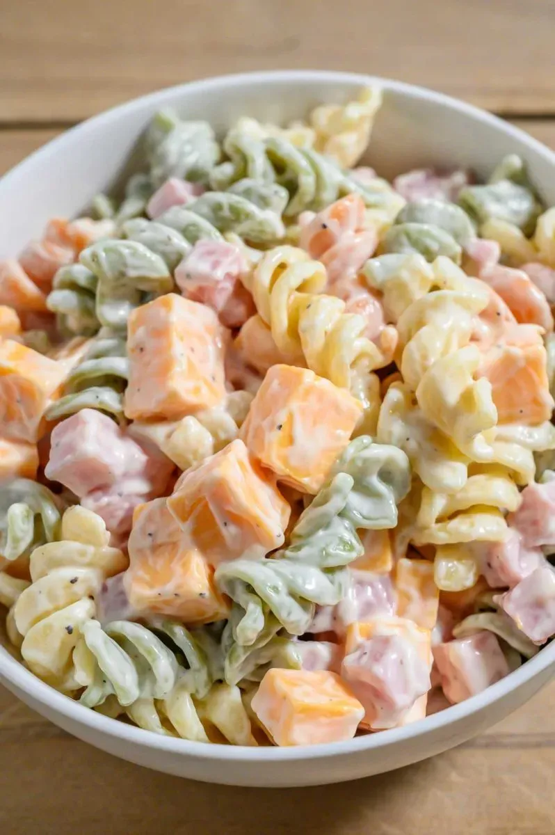 Quick & Easy 4 Ingredient Pasta Salad for Busy Days