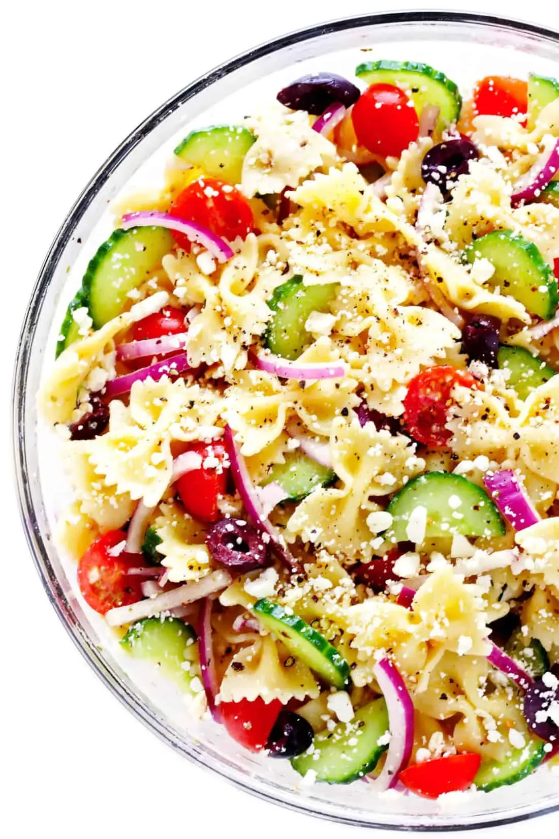 Assembling and Dressing Your Perfect Mediterranean Pasta Salad