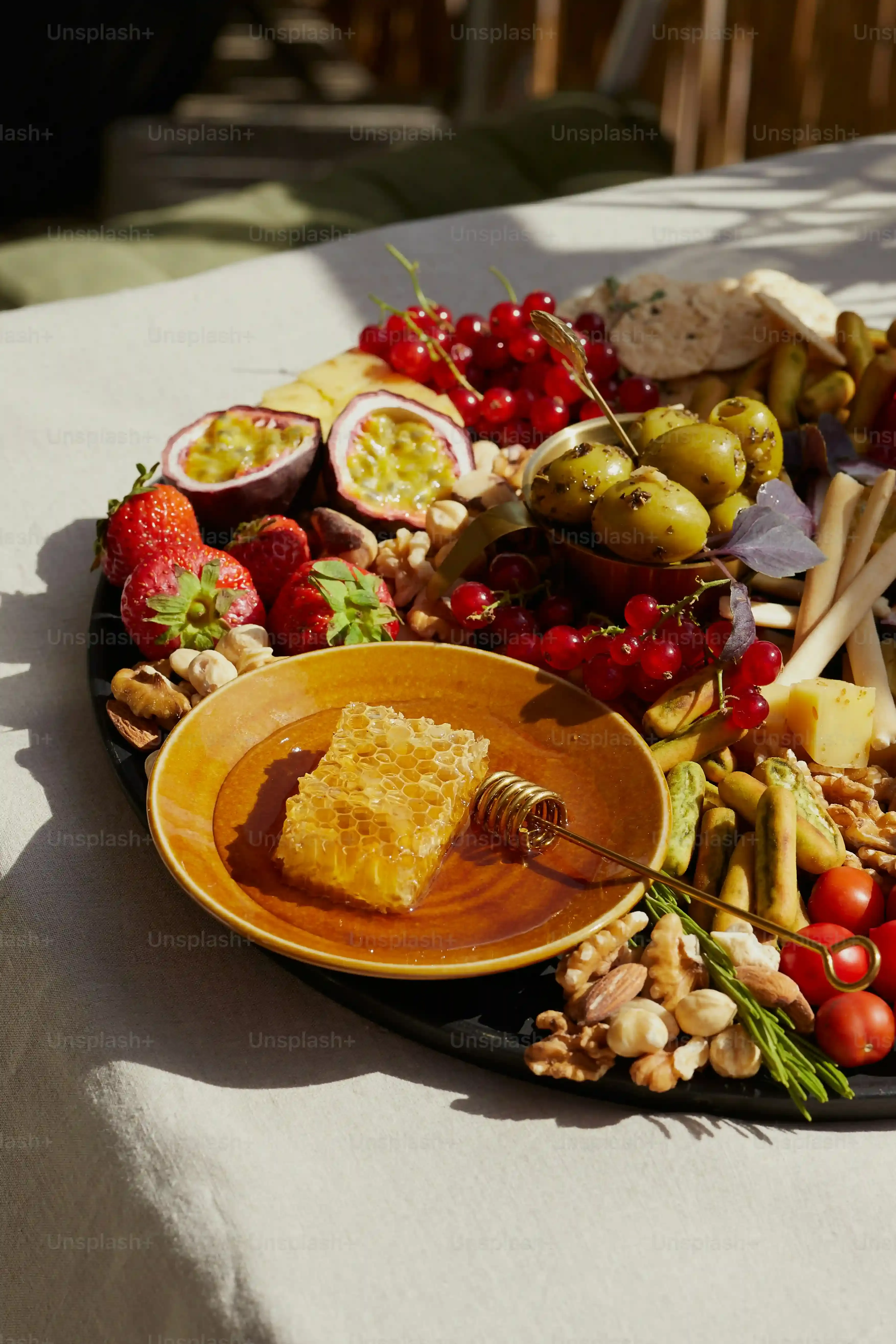 Beyond the Basic: Exciting Twists on Mediterranean Dish Chickpea Salad