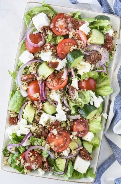 Beyond the Bowl: Serving and Storing Your Salad
