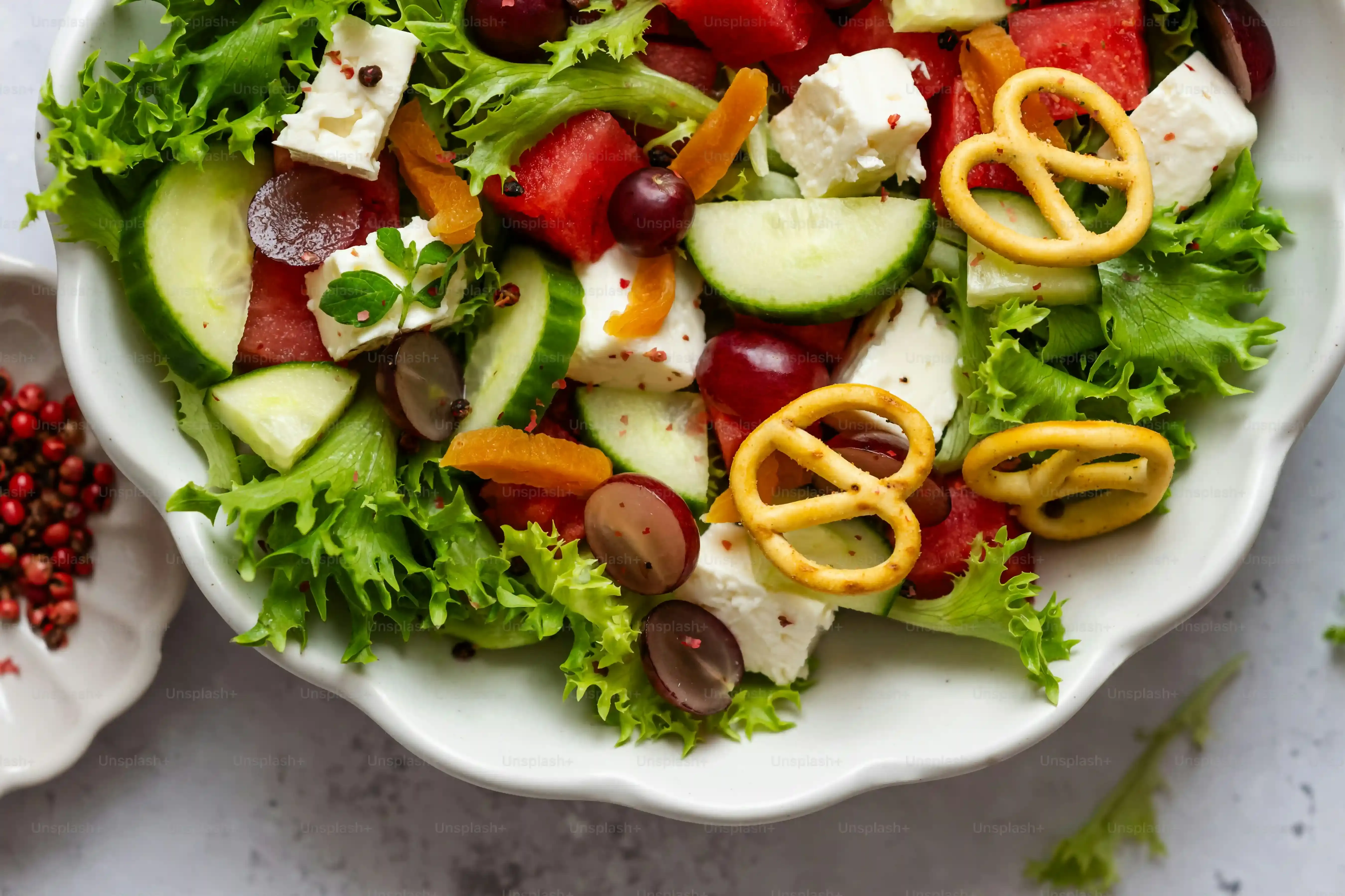 Breaking Down the Bowl: Ingredients and Their Calorie Contributions