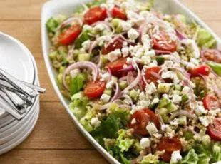 Dressing and Serving the Perfect Mediterranean Quinoa Salad