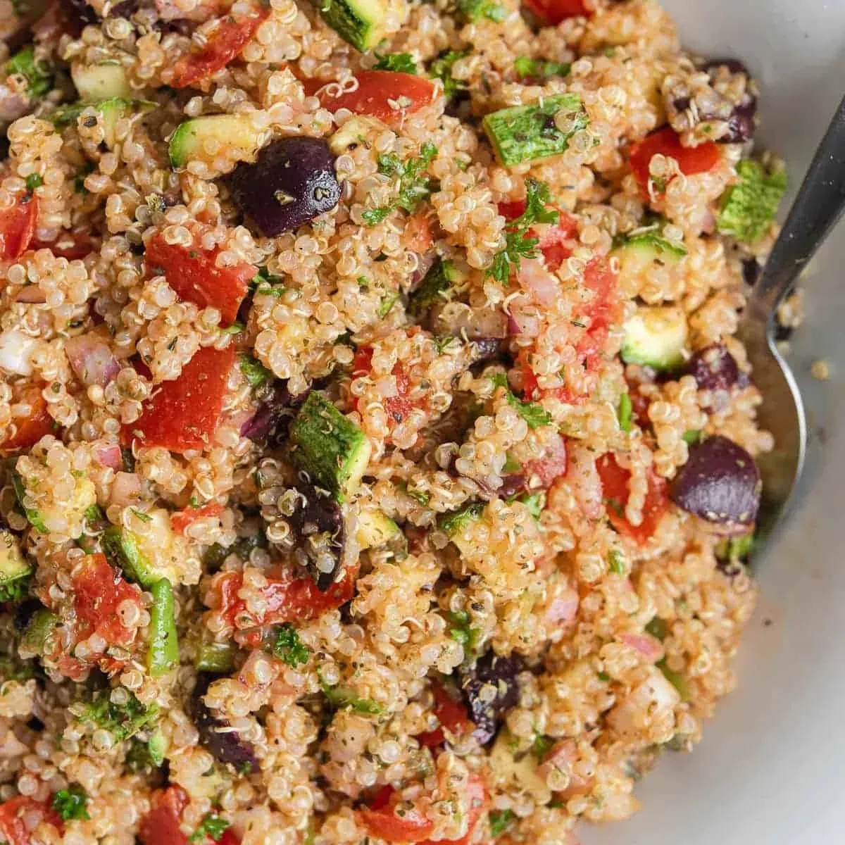 Enjoying Your Healthy Quinoa Greek Salad: Tips and Tricks