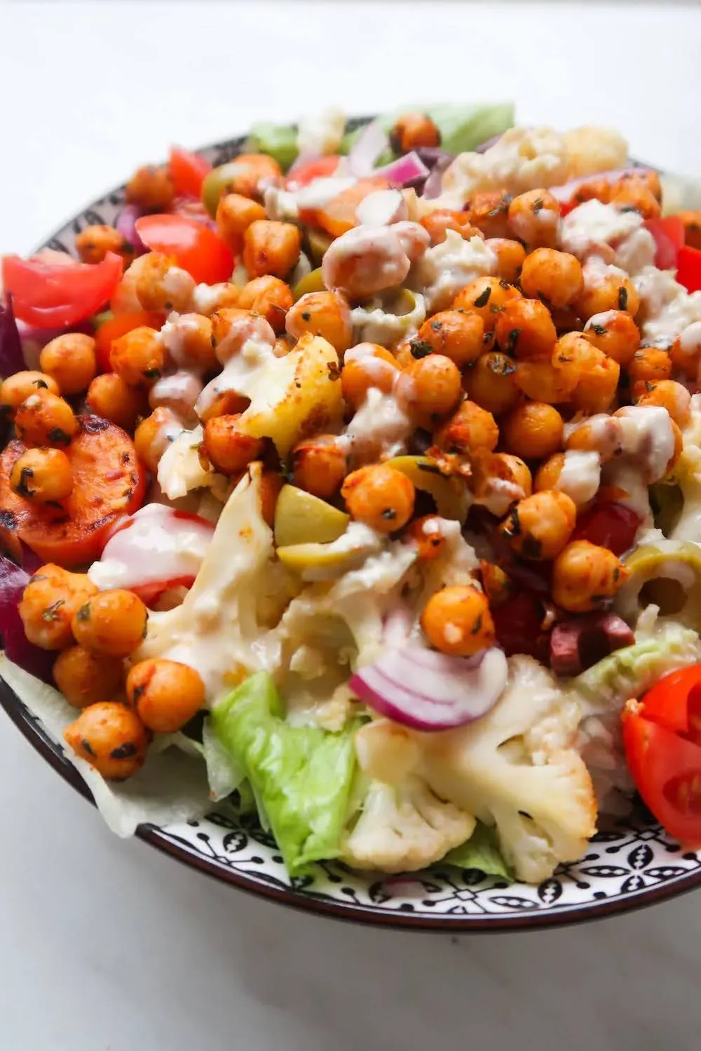 Make Ahead Magic: Storing Your Mediterranean Roasted Vegetable and Chickpea Salad