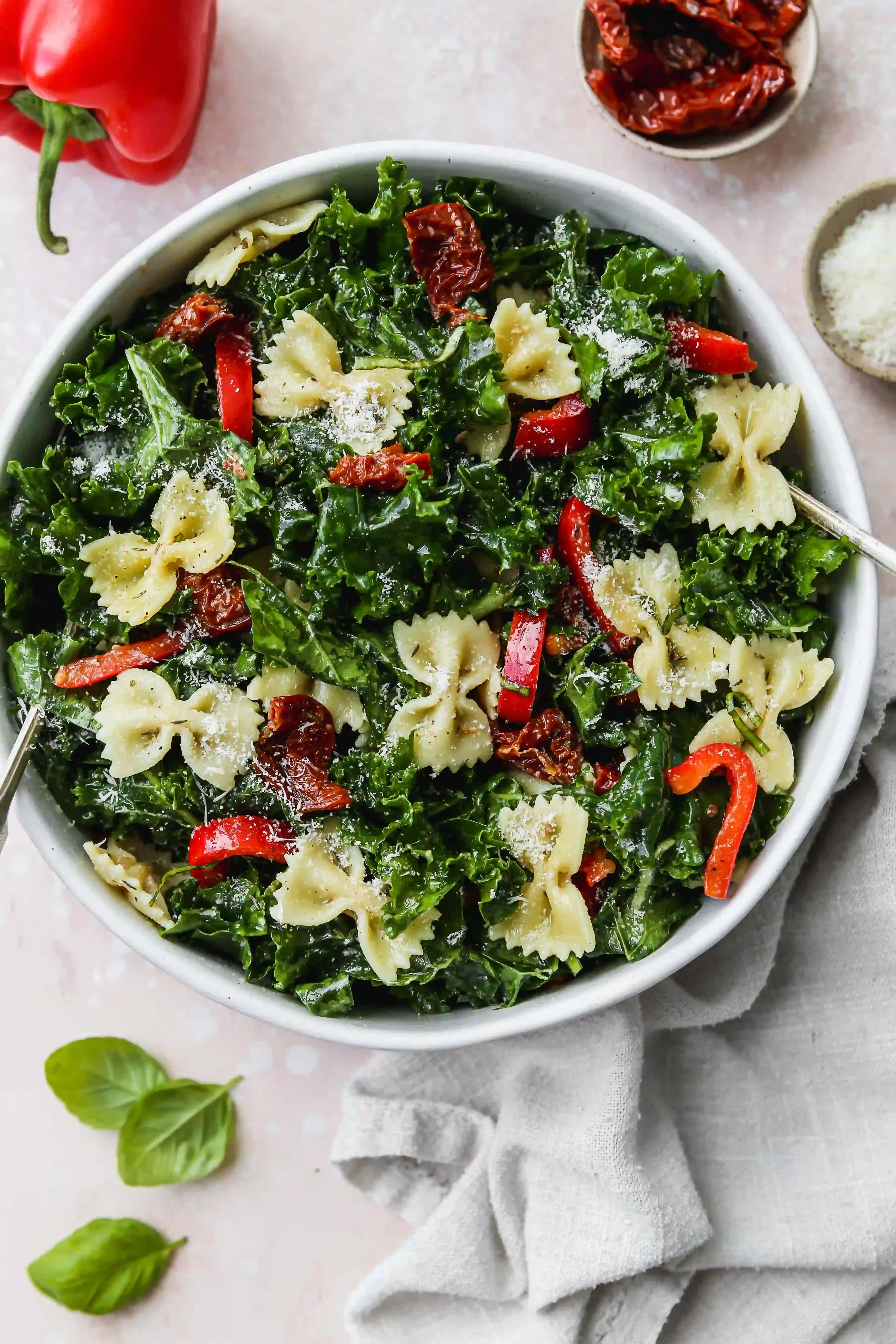 Making Kale Mediterranean Pasta Salad Ahead & Storage
