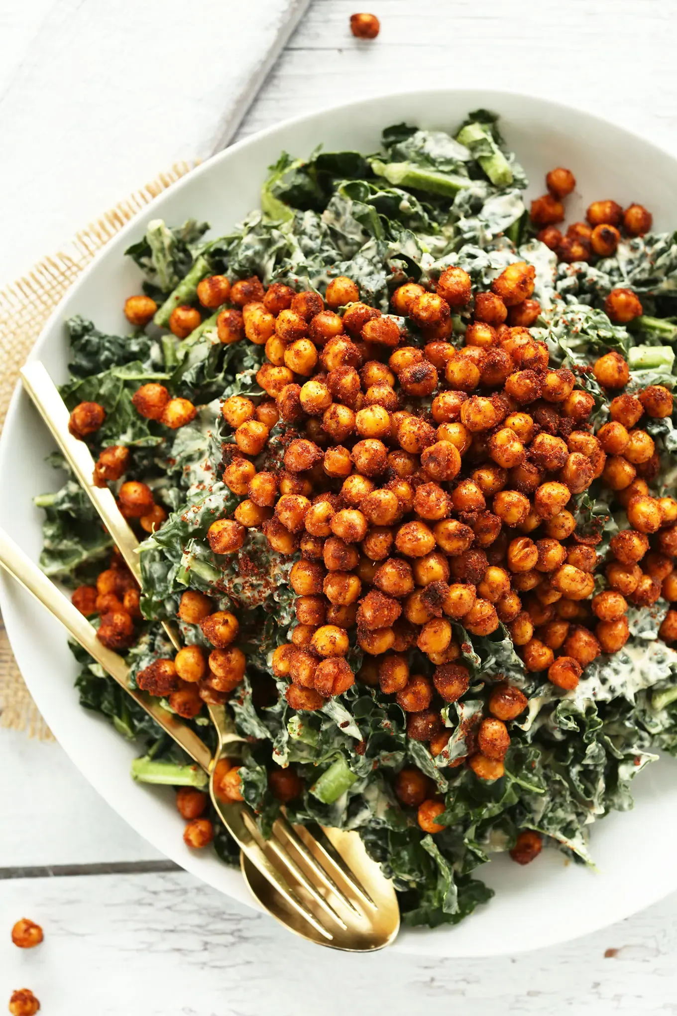 Delicious Mediterranean Chickpea Kale Salad Recipe