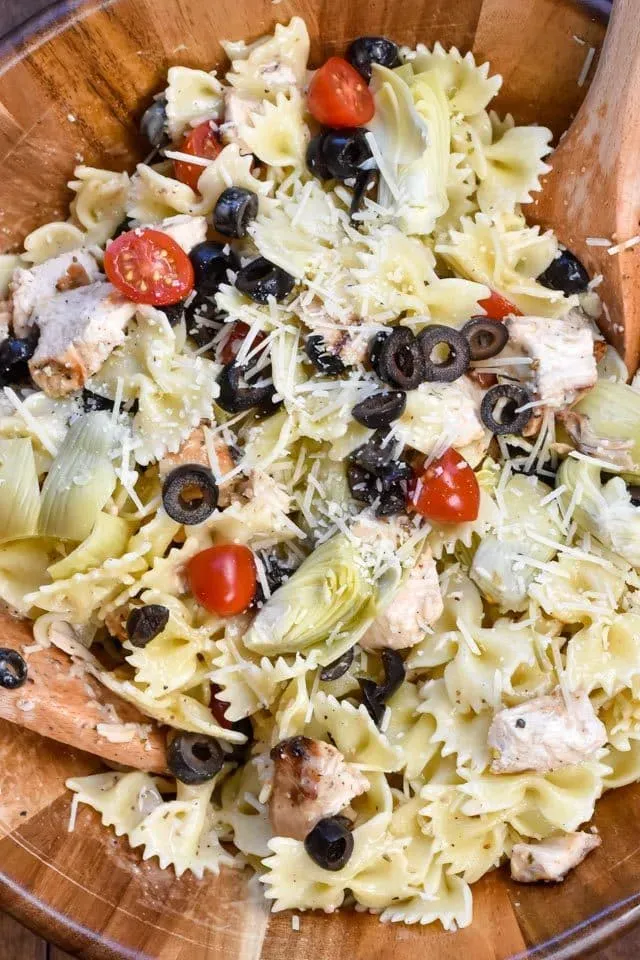 Perfect mediterranean pasta salad with chicken recipe