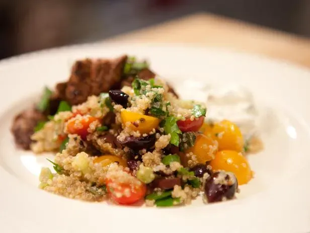 Serving and Storing Your Mediterranean Quinoa Salad