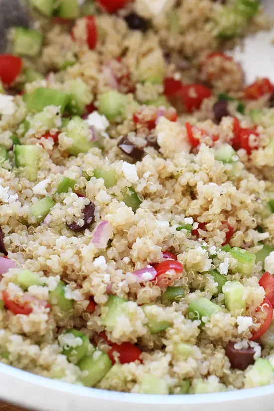 Understanding the Skinnytaste Quinoa Mediterranean Salad Craze