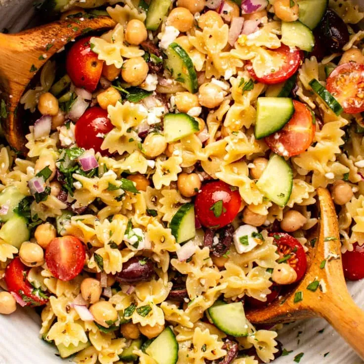 Whipping Up Your Mediterranean Chickpea Pasta Salad: Simple Steps