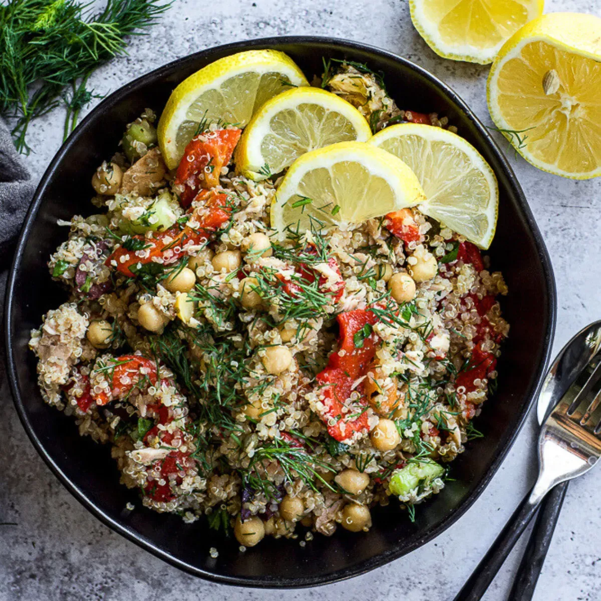 Whipping Up Your Mediterranean Quinoa Tuna Salad in Minutes