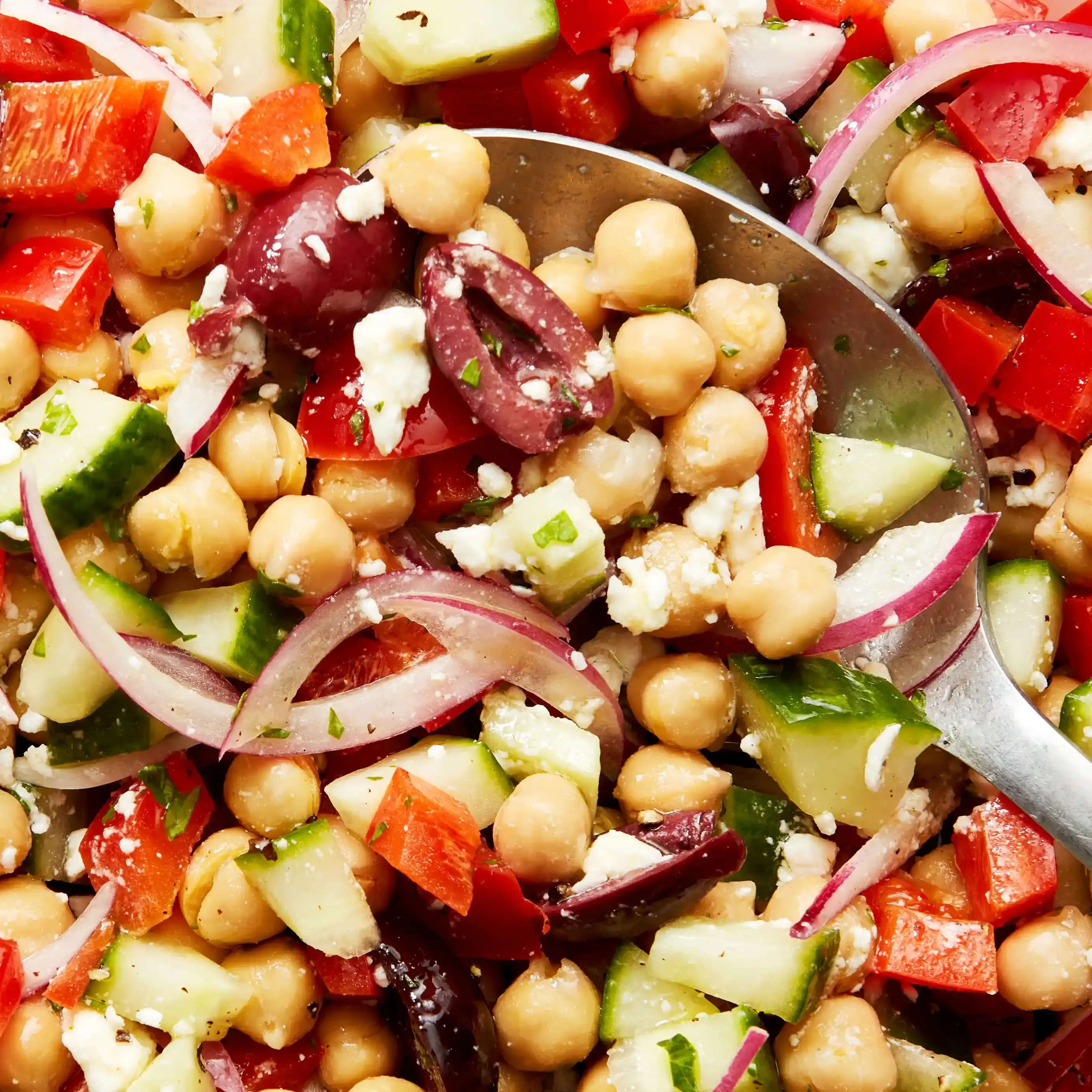 Why This Mediterranean Chickpea Salad is Delish and Your New GoTo