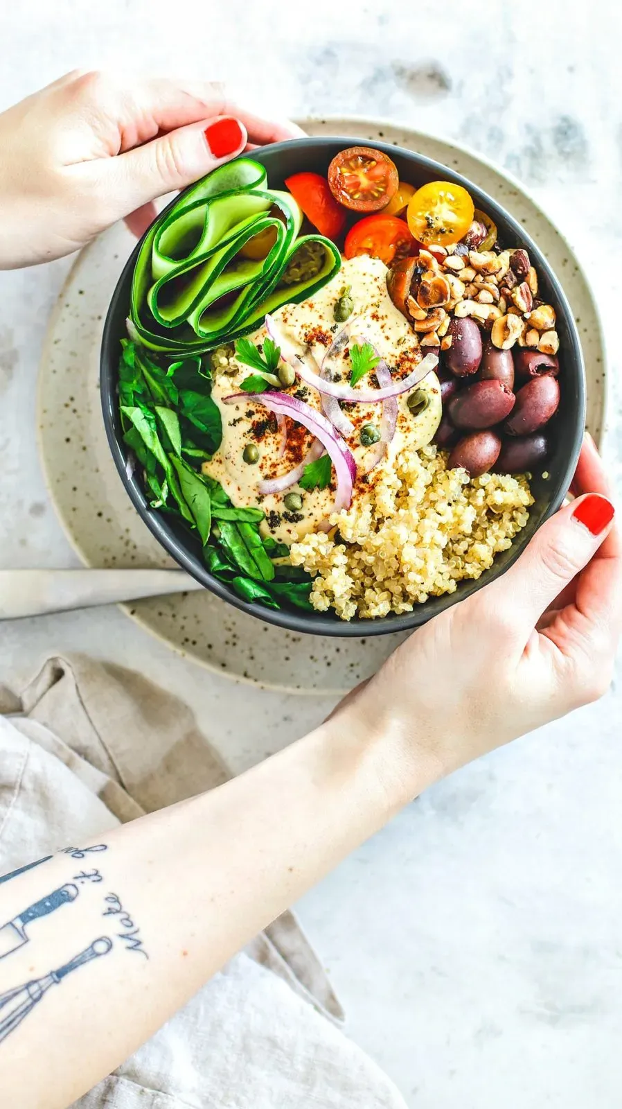 Why Your Lunch Needs This Mediterranean Quinoa Salad with Hummus Dressing